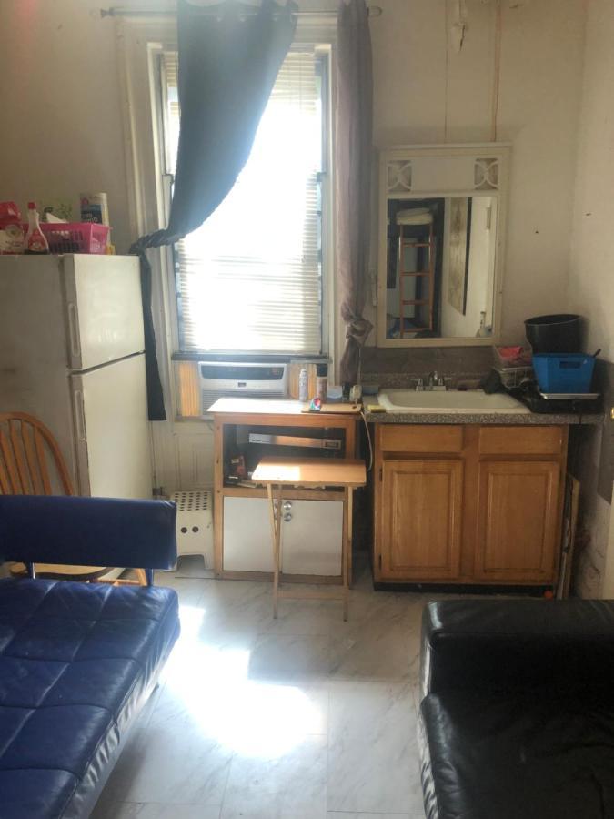 Private Room In Manhattan Нью-Йорк Экстерьер фото