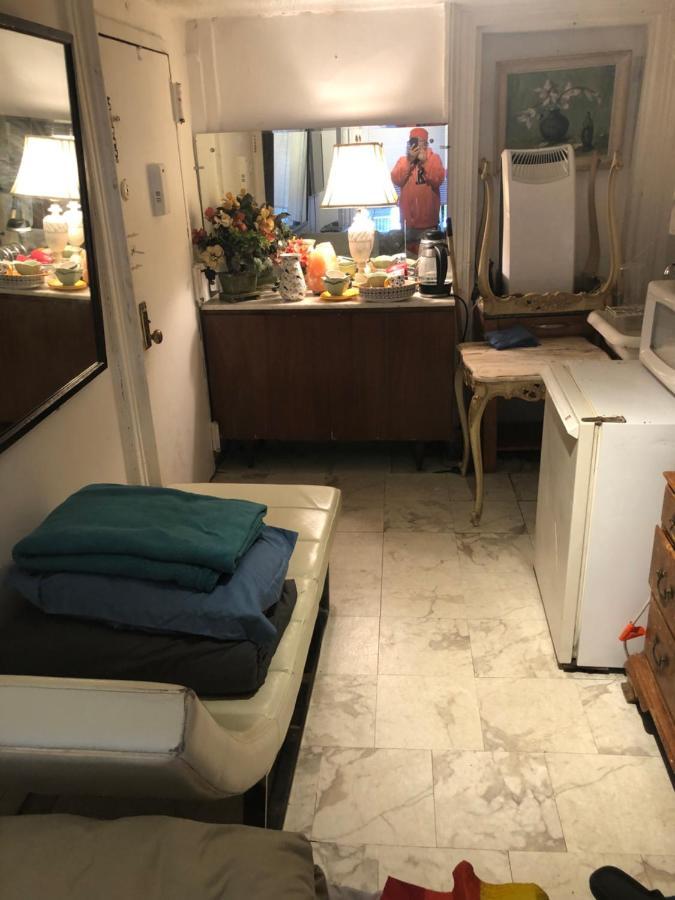 Private Room In Manhattan Нью-Йорк Экстерьер фото